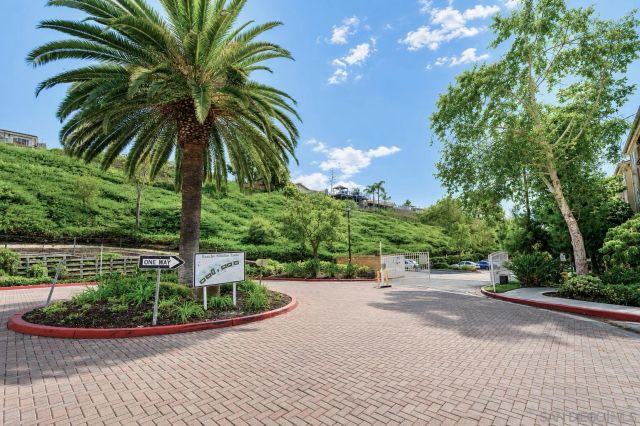 7647 Mission Gorge Rd 23, San Diego, CA 92120
