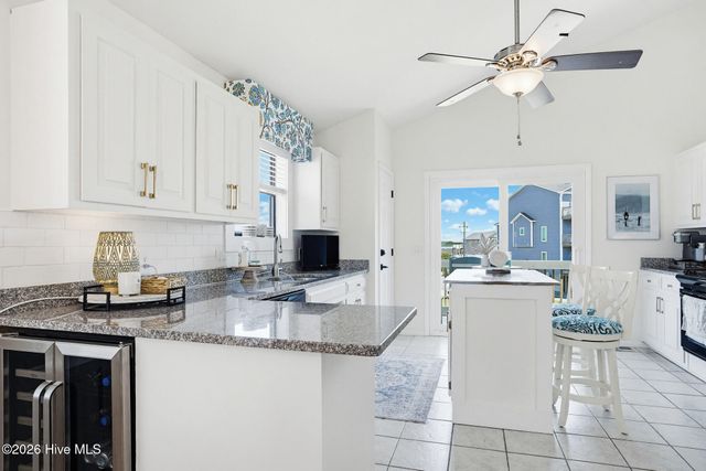 1928 New River Inlet Road 212, N Topsail Beach, NC 28460
