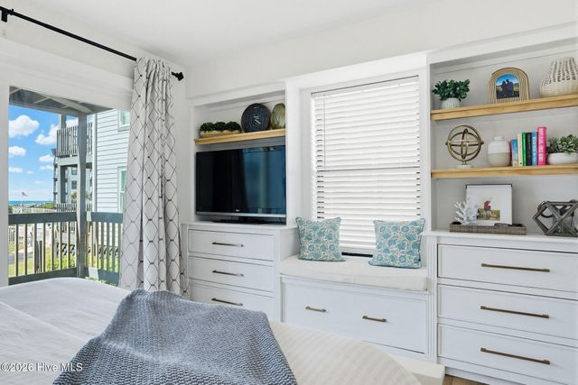 1928 New River Inlet Road 212, N Topsail Beach, NC 28460