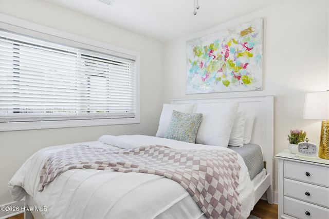 1928 New River Inlet Road 212, N Topsail Beach, NC 28460
