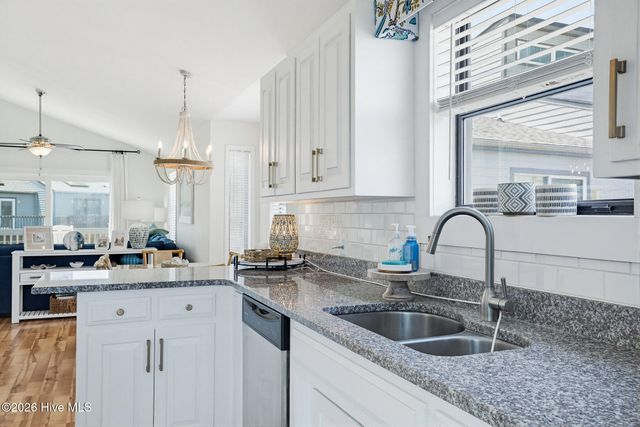 1928 New River Inlet Road 212, N Topsail Beach, NC 28460