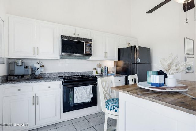 1928 New River Inlet Road 212, N Topsail Beach, NC 28460