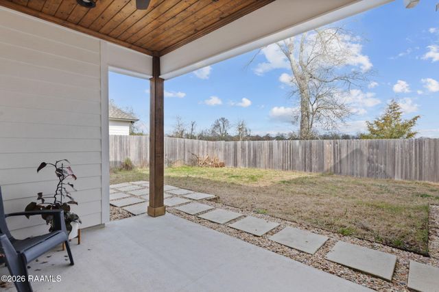 107 Sun Vista Lane, Lafayette, LA 70506