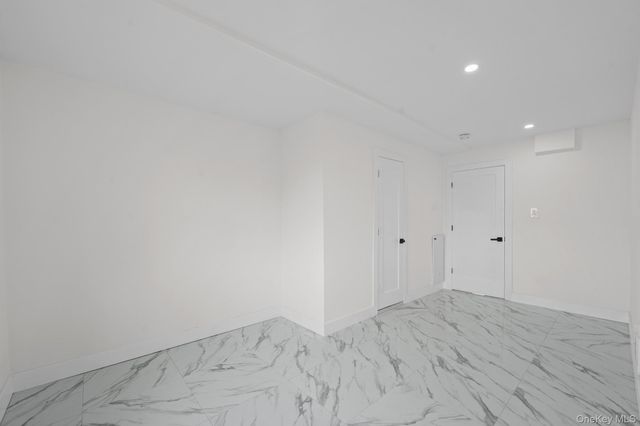 4648 Murdock Avenue, Bronx, NY 10466