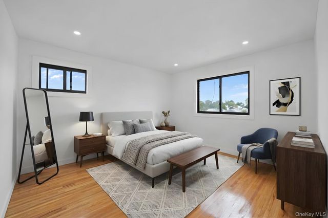 4648 Murdock Avenue, Bronx, NY 10466