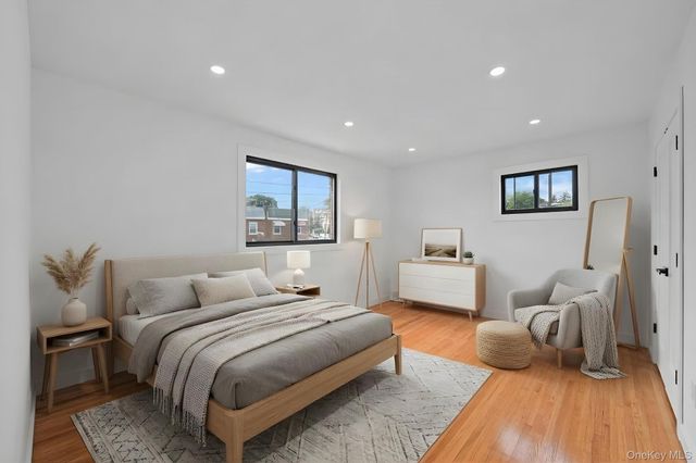 4648 Murdock Avenue, Bronx, NY 10466