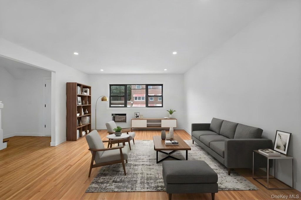 4648 Murdock Avenue, Bronx, NY 10466 — exterior