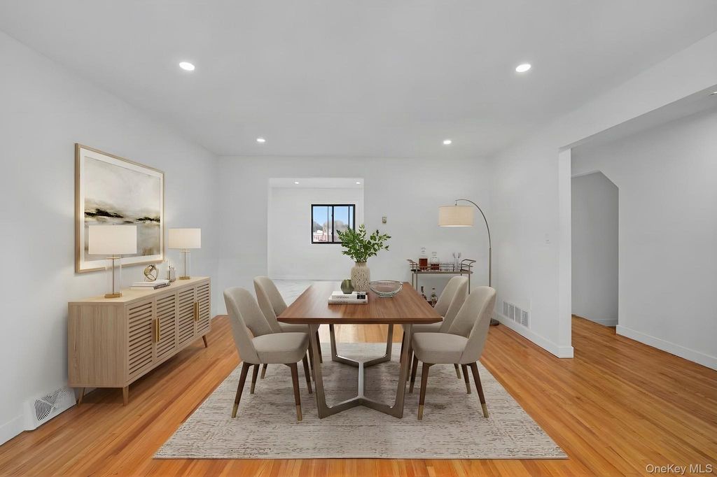 4648 Murdock Avenue, Bronx, NY 10466 — photo 2