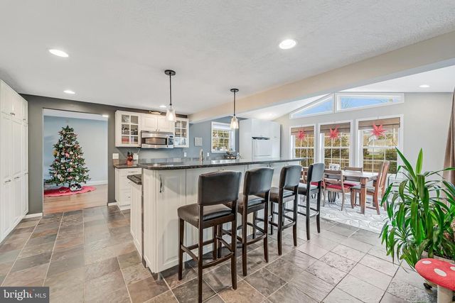 12918 FRAMINGHAM CT, Herndon, VA 20171