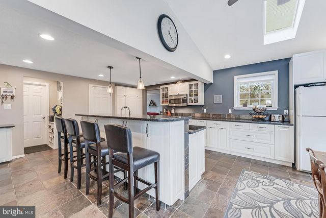 12918 FRAMINGHAM CT, Herndon, VA 20171