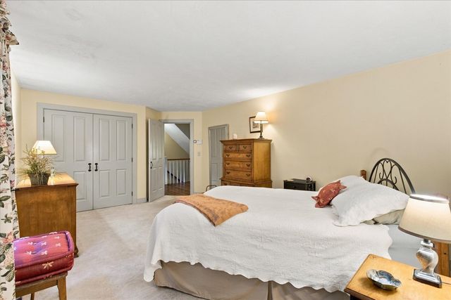 7 Stony Brook Rd, Kingston, MA 02364