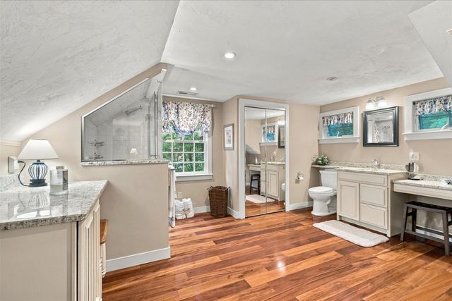 7 Stony Brook Rd, Kingston, MA 02364