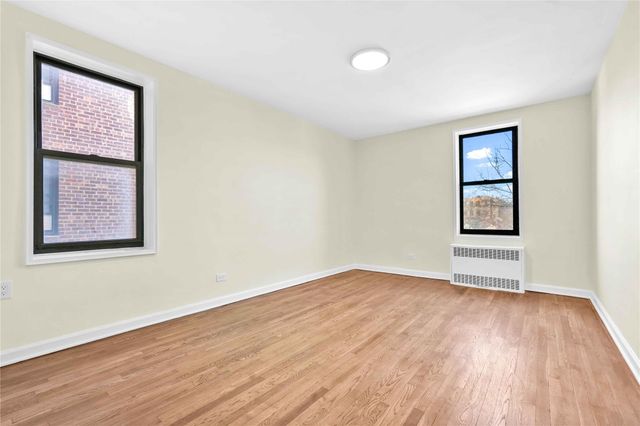 10 E 43rd Street 4K, Brooklyn, NY 11203