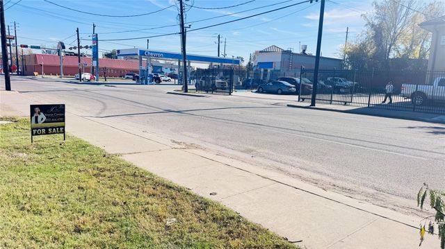 6735 Canal Street, Houston, TX 77011