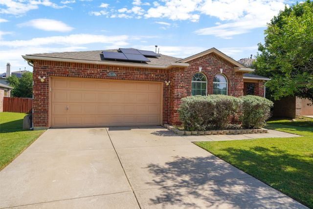 1813 White Dove Lane, Denton, TX 76210