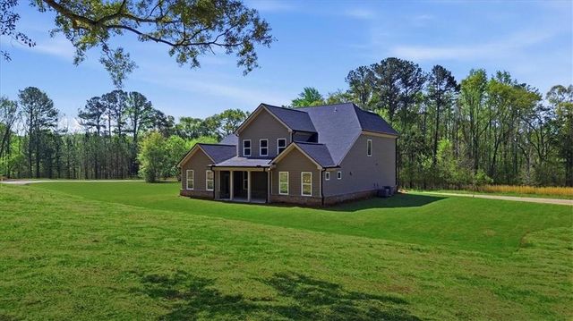 191 Thoroughbred Run, Hoschton, GA 30548