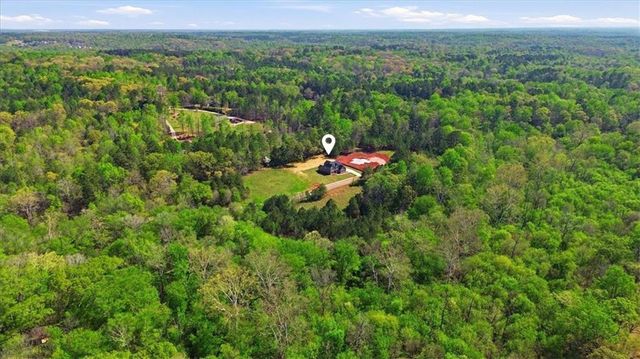 191 Thoroughbred Run, Hoschton, GA 30548