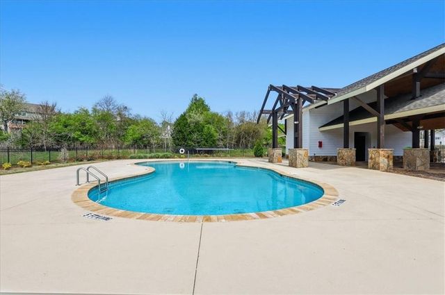 191 Thoroughbred Run, Hoschton, GA 30548