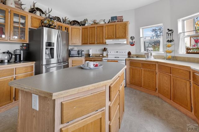 824 W Cedar St, Walsenburg, CO 81089