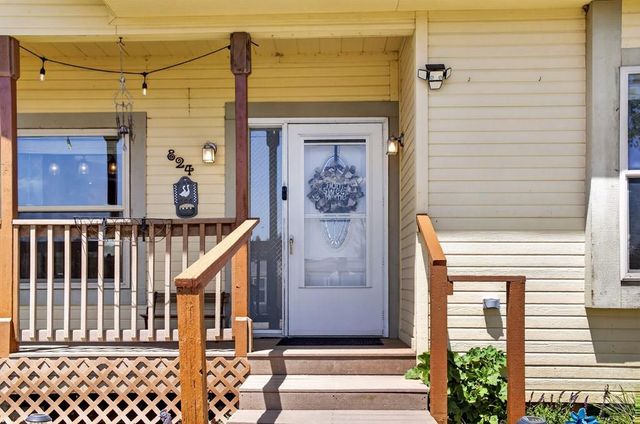 824 W Cedar St, Walsenburg, CO 81089
