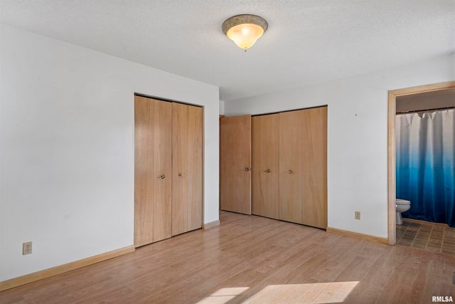 2420 MAYFAIR Road, Springfield, IL 62703