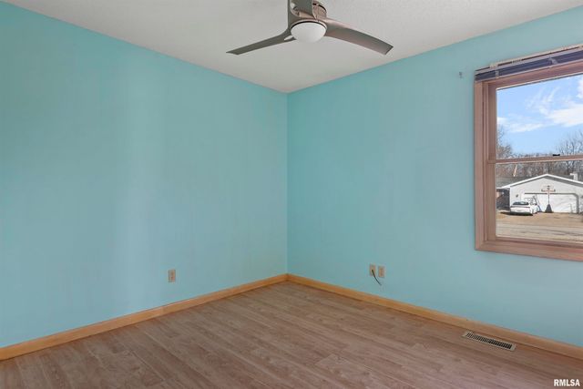 2420 MAYFAIR Road, Springfield, IL 62703