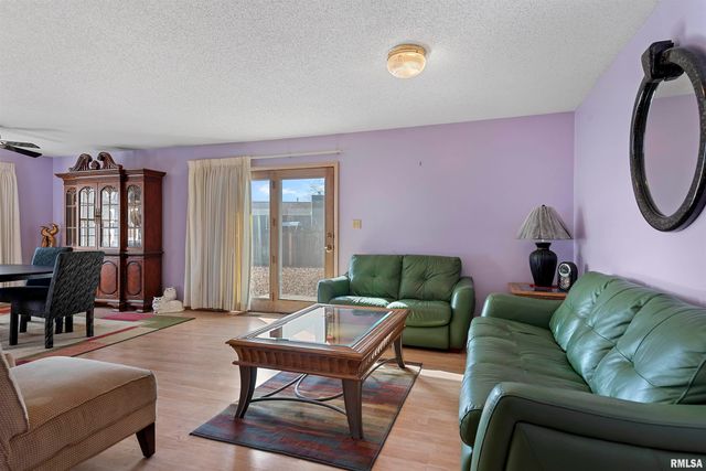 2420 MAYFAIR Road, Springfield, IL 62703