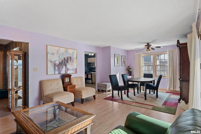 2420 MAYFAIR Road, Springfield, IL 62703