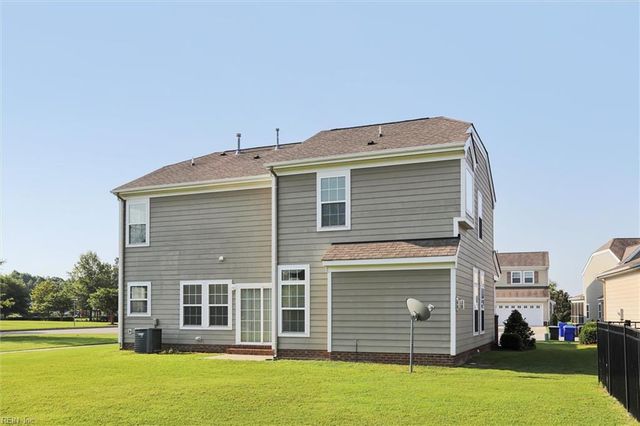 5002 Kings Grant CIR, Suffolk, VA 23434