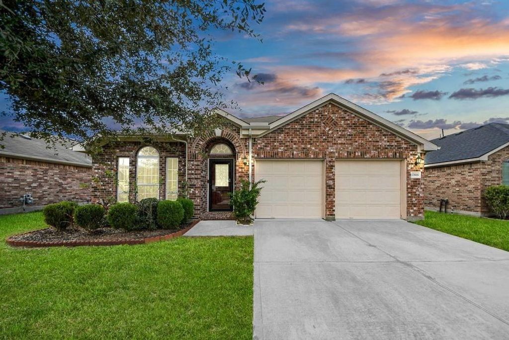 13918 Goodridge Drive, Houston, TX 77048