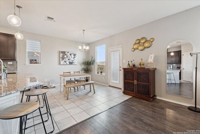 4265 GALE MDWS, New Braunfels, TX 78130