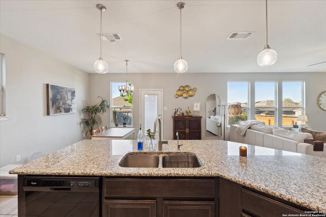 4265 GALE MDWS, New Braunfels, TX 78130