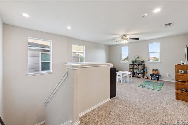 4265 GALE MDWS, New Braunfels, TX 78130