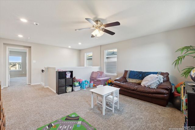 4265 GALE MDWS, New Braunfels, TX 78130