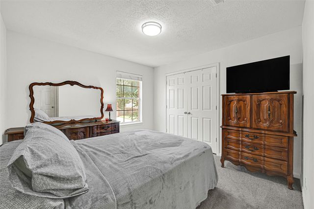 11506 Autumn Chase Drive, Houston, TX 77065