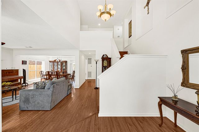 11506 Autumn Chase Drive, Houston, TX 77065