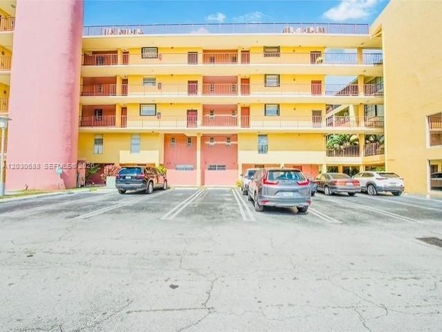 8775 Park Boulevard 309, Miami, FL 33172