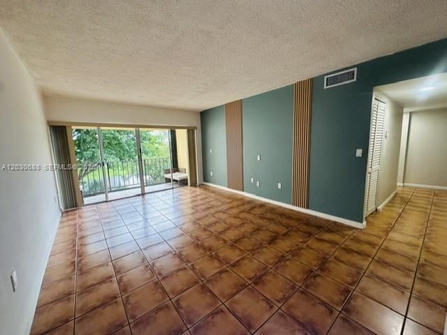 8775 Park Boulevard 309, Miami, FL 33172