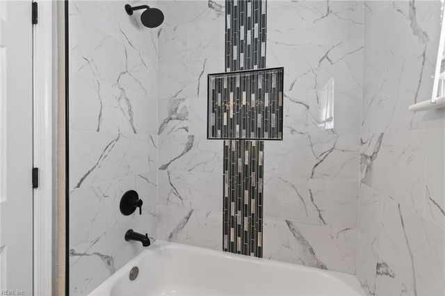 34 Alden AVE, Portsmouth, VA 23702