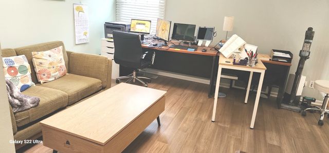 406 College Crossing, Rolling Meadows, IL 60008