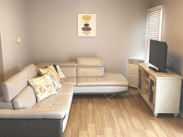 406 College Crossing, Rolling Meadows, IL 60008