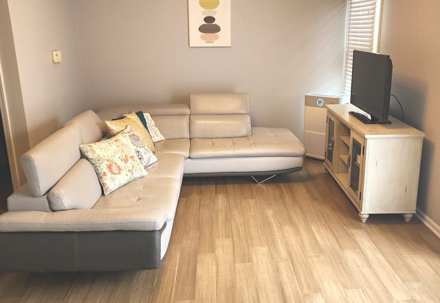 406 College Crossing, Rolling Meadows, IL 60008