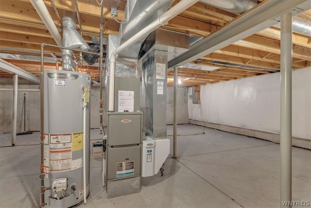 74 Das Court, Amherst, NY 14221