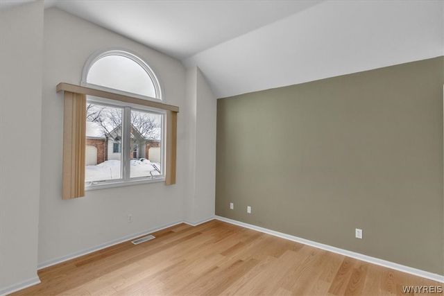 74 Das Court, Amherst, NY 14221