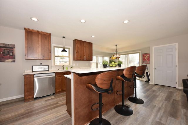 14408 Kostner LANE, New Berlin, WI 53151