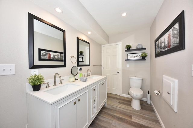 14408 Kostner LANE, New Berlin, WI 53151