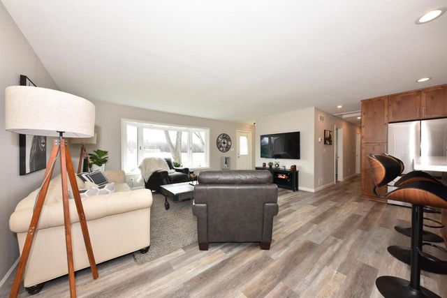 14408 Kostner LANE, New Berlin, WI 53151