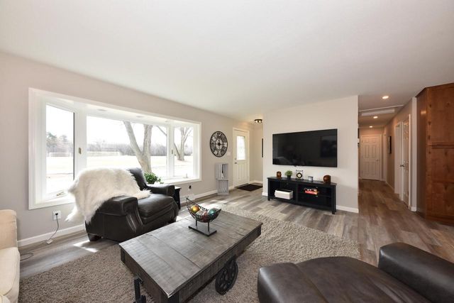 14408 Kostner LANE, New Berlin, WI 53151