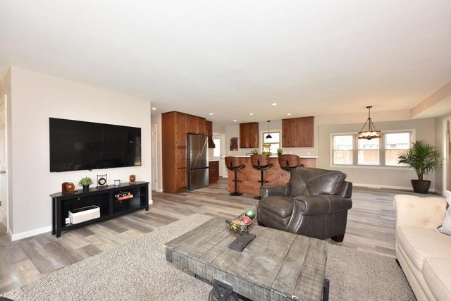 14408 Kostner LANE, New Berlin, WI 53151