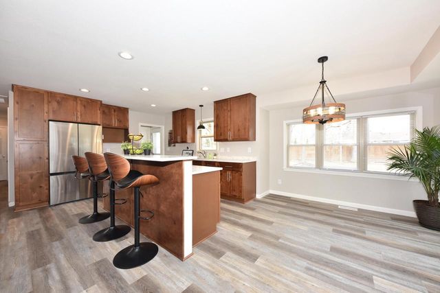14408 Kostner LANE, New Berlin, WI 53151